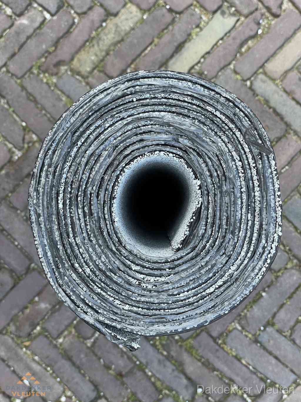 Rol EPDM dakbedekking materiaal voor plat dak in Vleuten Rol EPDM dakbedekking materiaal voor plat dak in Vleuten